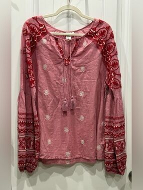 Seen Worn Kept Women’s Pink Embroidered Boho Peasant Top Size Large EUC